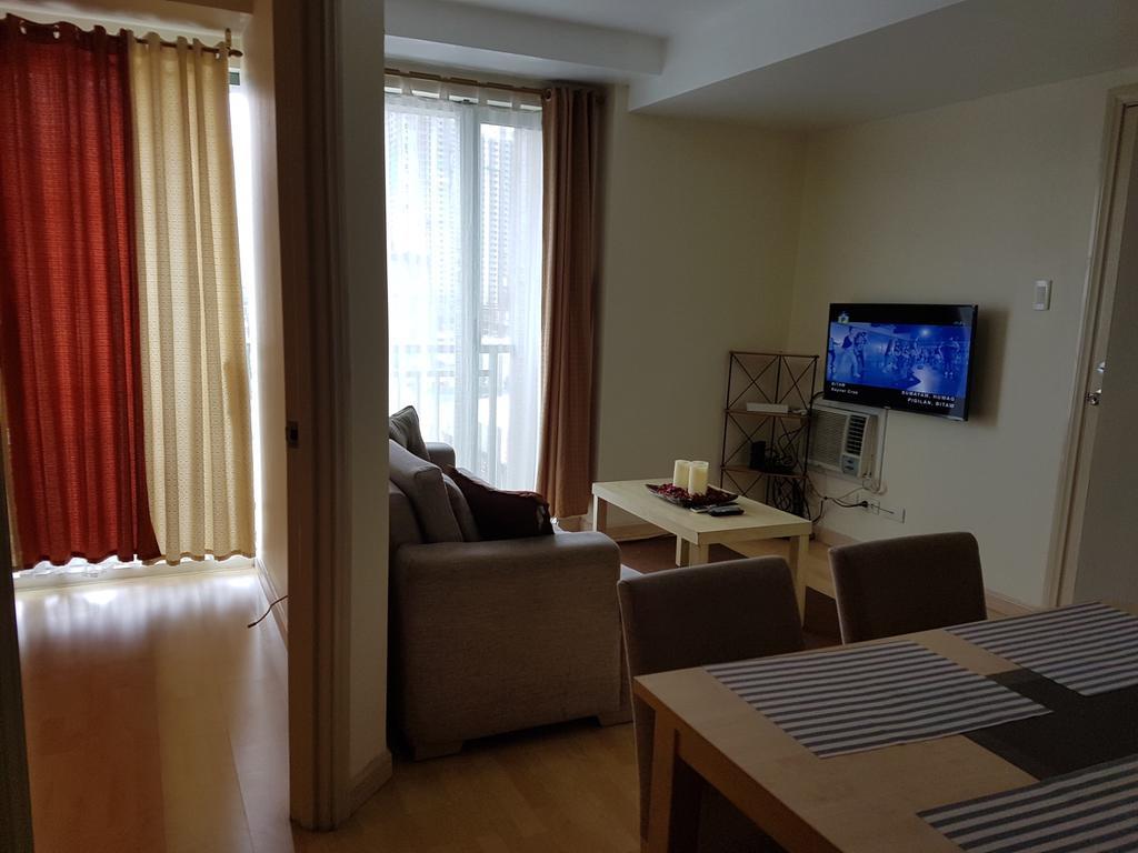 Ortigas 2 Bedroom Corner Unit With 2 Queen Across Shangrila Manila Kültér fotó